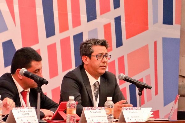 Roberto Moris estuvo en Toluca México para participar en la reunión previa al congreso Habitat III