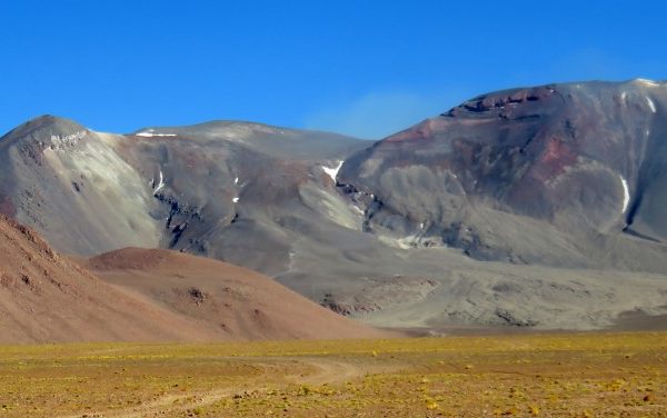 Columna de opinión: Volcanes activos y planes locales de evacuación