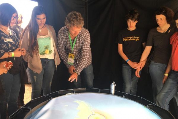Con la muestra ¿Por qué la naturaleza es rebelde? CIGIDEN participa en la “Fiesta de la Ciencia y Tecnología 2018”