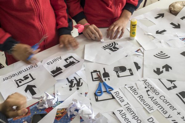 Presentan guía con herramientas de diseño para gestionar emergencias de forma local