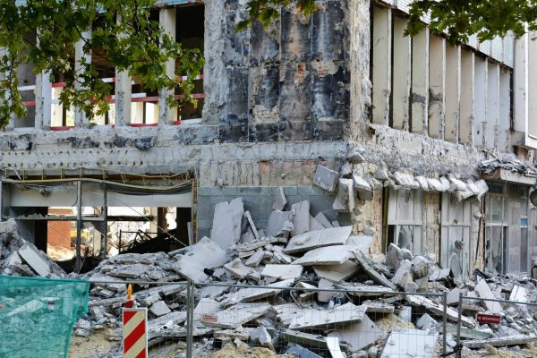 ¿Qué diferencia a los terremotos chilenos del destructivo sismo 7.0 de Grecia y Turquía?