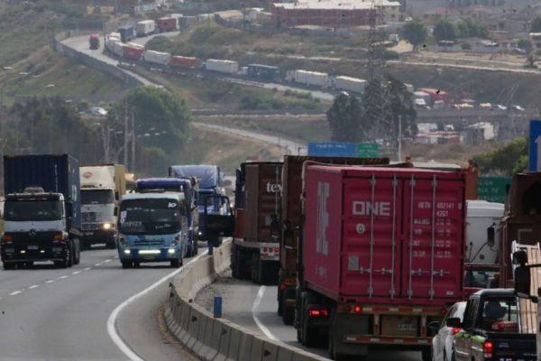 Tesis de investigador CIGIDEN recibe reconocimiento por el aporte a la gestión de infraestructura vial frente a amenazas naturales