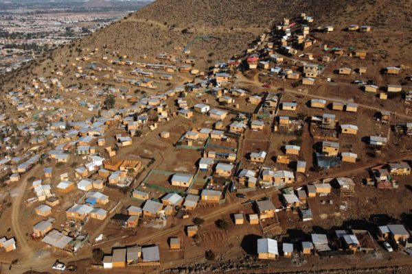 Estudio elaborado por TECHO Chile y CIGIDEN revela que el 93% de los campamentos está expuesto a amenazas de origen natural