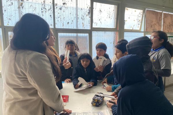 Estudiantes de enseñanza básica aprenden sobre Gestión del Riesgo de Desastres