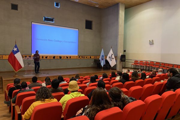 Presentan el primer mapa multiamenazas para la Cuenca del Río Maipo durante encuentro científico