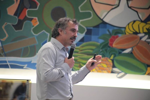 Cigiden R+ consolida lazos en Ecuador: Investigador Patricio Winckler promueve estrategias de ingeniería costera y resiliencia en Manabí 